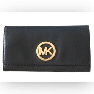 NWOT Michael Kors Black Wallet